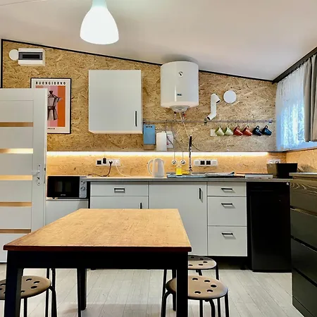 Czarnybursztyn Nr 1 *